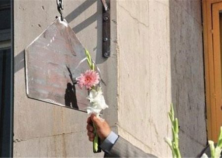 نواختن زنگ ایثار و مقاومت در ۲۲۰۰ مدرسه استان بوشهر