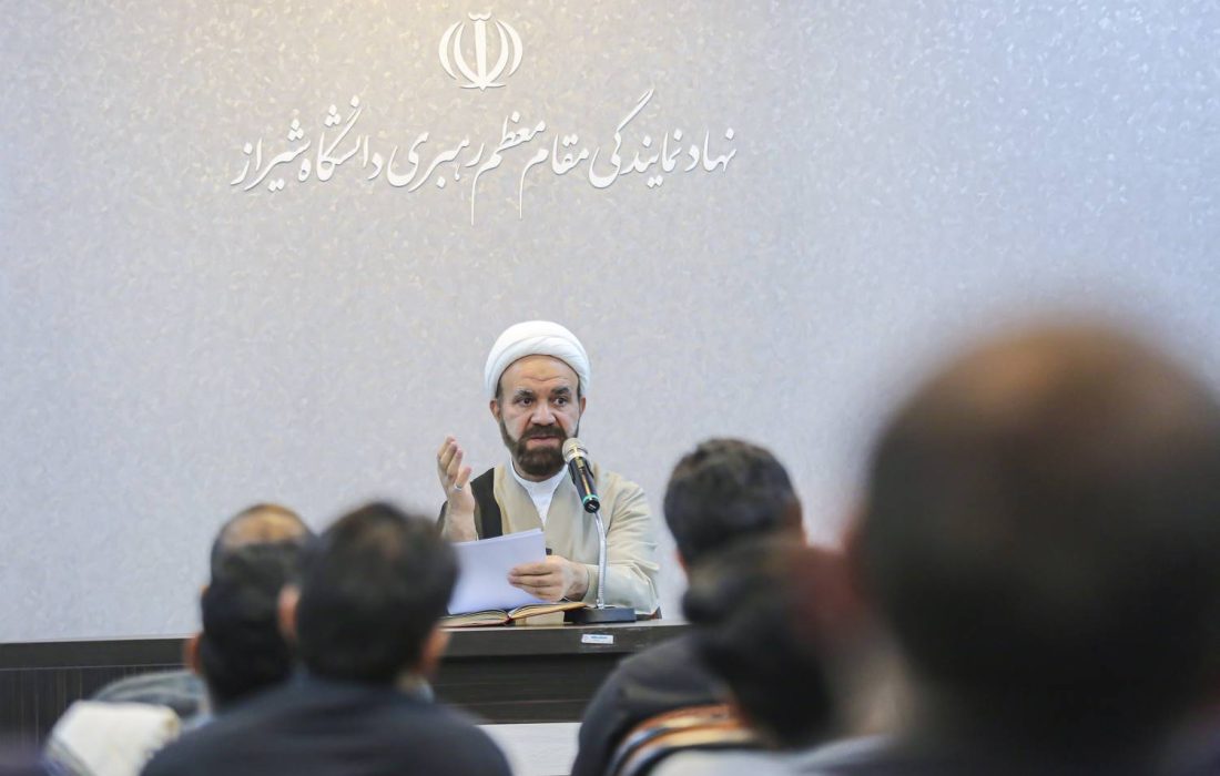 انقلاب اسلامی ایران، برخاسته از اسلام اصیل است