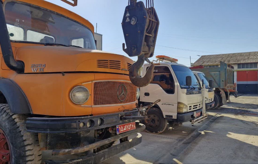 ۲۰ دستگاه ماشین آلات راهداری بوشهر به مرزهای کشور اعزام شد