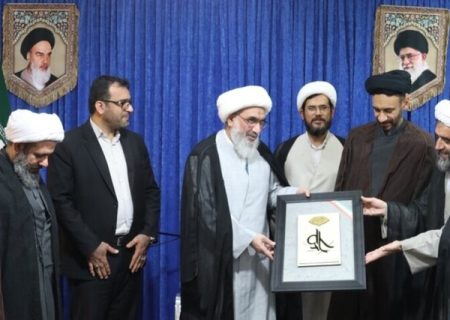 اولین نشان «بلادی» اعطا شد