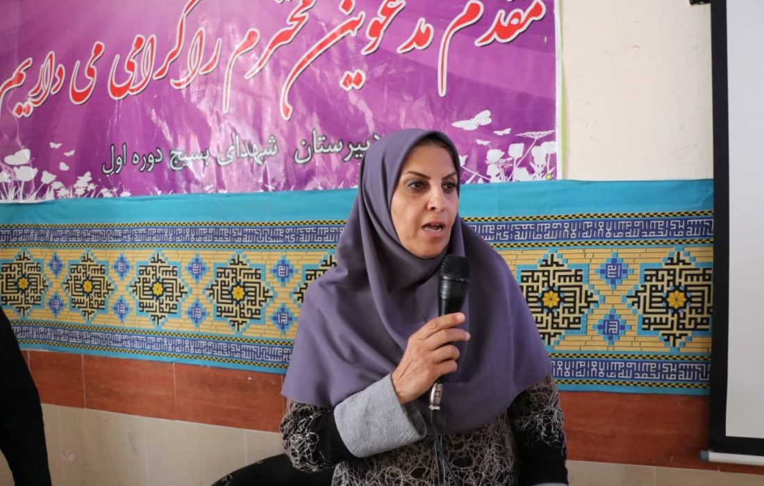 برگزار مراسم عزاداری ایام فاطمیه در مدرسه معراج تفیهان