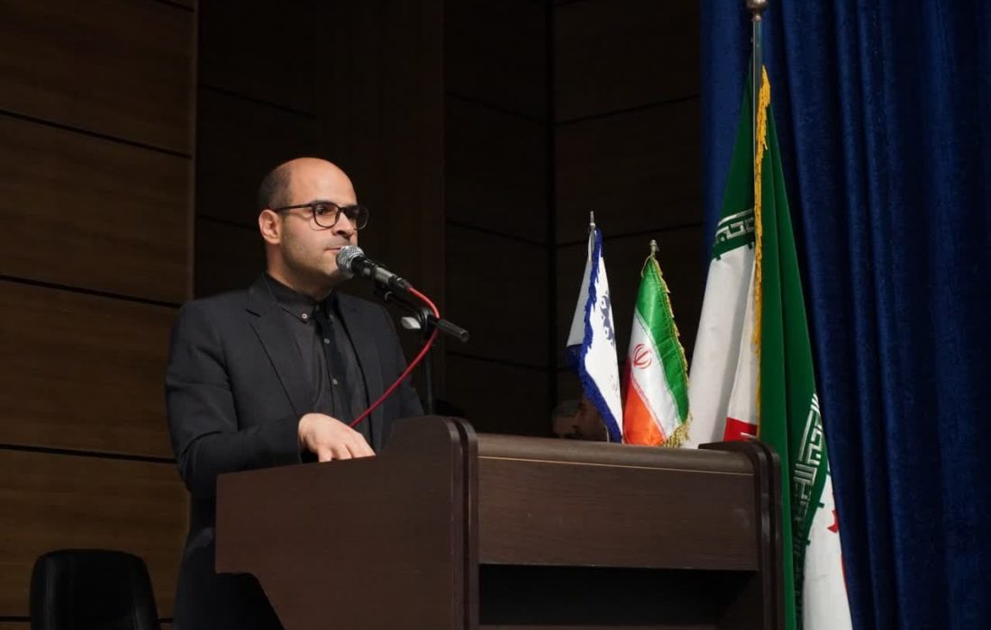 نورافشانی ۲۲ نقطه از کلان شهر شیراز در شب ۲۲ بهمن