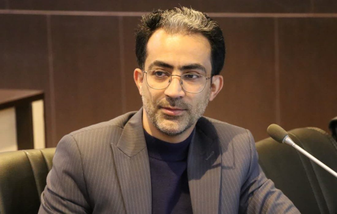 چند کلامی با نویسنده کتاب  تحول دیجیتال