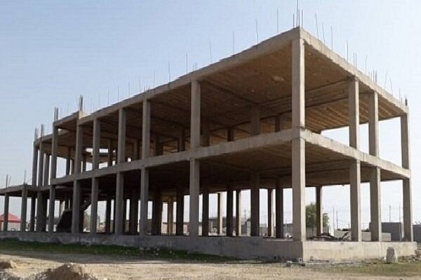 بررسی وضعیت مجتمعهای نیمه کاره دشتستان در مجلس