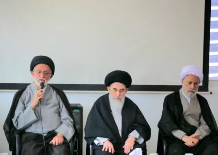 معلم نباید دغدغه معیشت داشته باشد