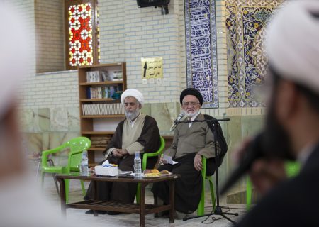 جامعه روحانیت شیراز از قاب تصویر