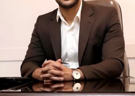 راه‌اندازی “دیوار ارتباط” در شهرداری منطقه شش به مناسبت روز روابط عمومی