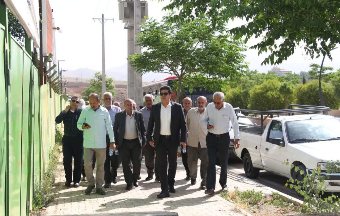 خدمات مدیریت شهری به مردم در راستای امیدآفرینی و رضایت‌مندی شهروندان تبیین می‌شوند.