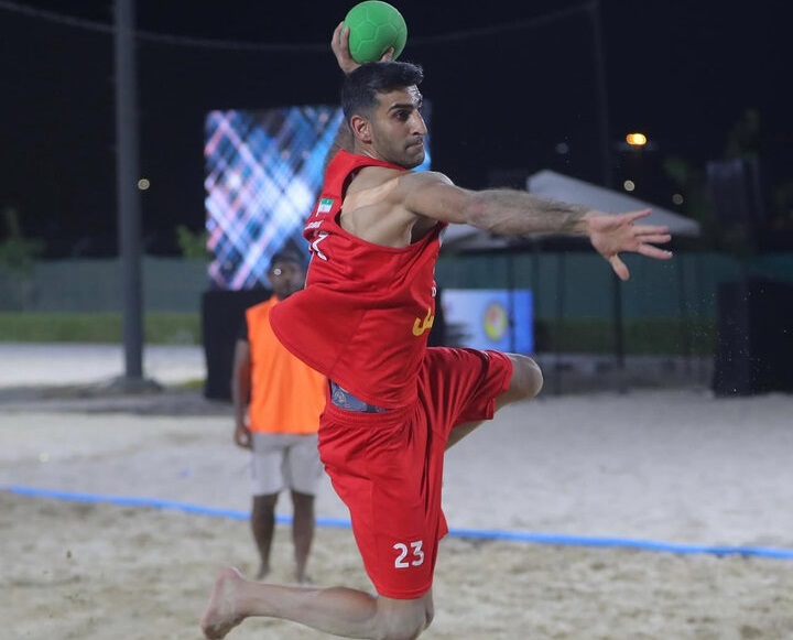 افتخارآفرینی بازیکن خارگی در تیم ملی هندبال ساحلی