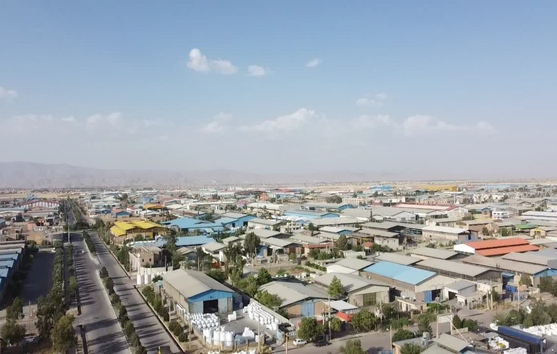 توزیع ۱۰۹ میلیارد تومان در کمیته برنامه‌ریزی شهرستان سپیدان/توزیع اعتبارات با اولویت پروژه‌های‌های عام‌المنفعه بویژه آب شرب در شهرستان/اهتمام جدی مدیران در جذب اعتبارات شهرستان