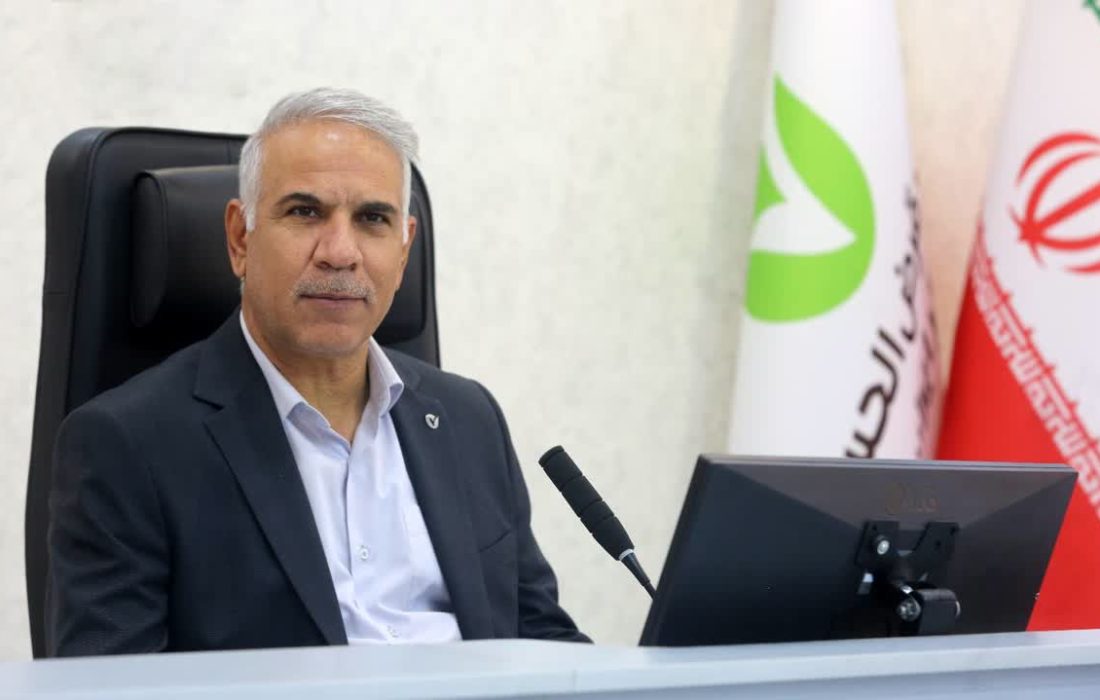 پیام تبریک مدیر شعب بانک قرض‌الحسنه مهر ایران استان فارس به مناسبت هفته دولت و روز کارمند