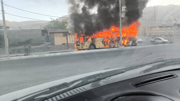 آتش‌سوزی اتوبوس کارگران در شیرینو بدون تلفات مهار شد