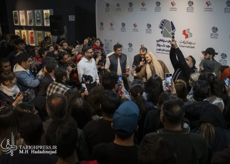 شیراز میزبان ستارگان کج پیله