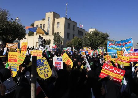 نسل جوان با روحیه ضد استکباری، پرچمدار آرمانهای انقلاب اسلامی است