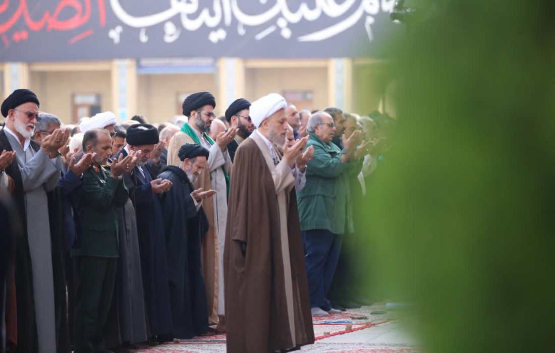 اقامه نماز باران در حرم شاهچراغ(ع)