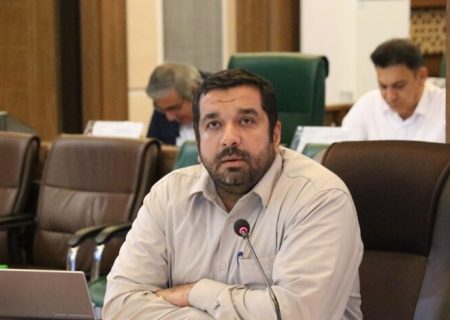 اکثریت، نظارت را «حاشیه» می‌نامد/ هشدار به اداره راه‌وشهرسازی استان درباره الحاق غیرقانونی اراضی قره‌پیری به شهر صدرا