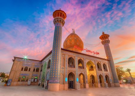 افتخار خدمت در حرم مطهر حضرت سید علاءالدین حسین (ع)