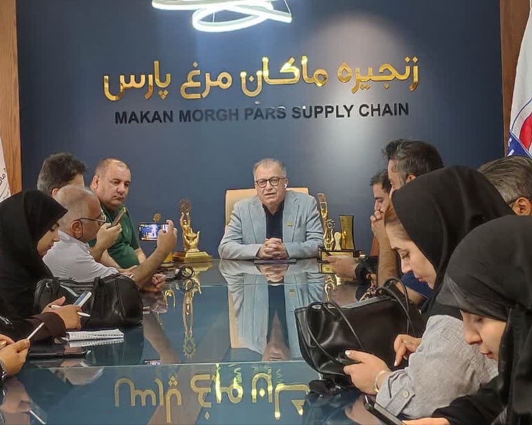 از تولید ۳۰۰ تن گوشت مرغ در روز تا پشتیبانی از استانهای همجوار در جنگ